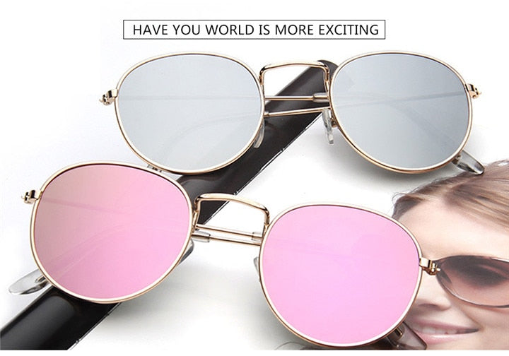 Classic women’s sunglasses with metal frame