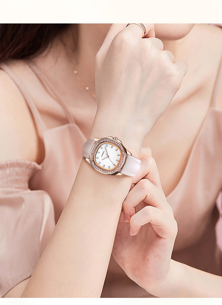 modern women's quartz watch