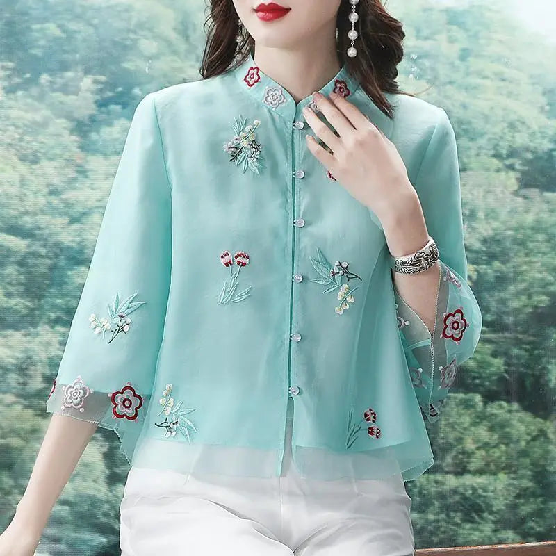 Traditional Chinese Clothing: