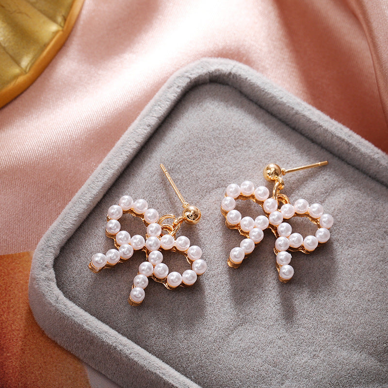 Dongdaemun Gentle Opal Stud Earrings Women Earrings