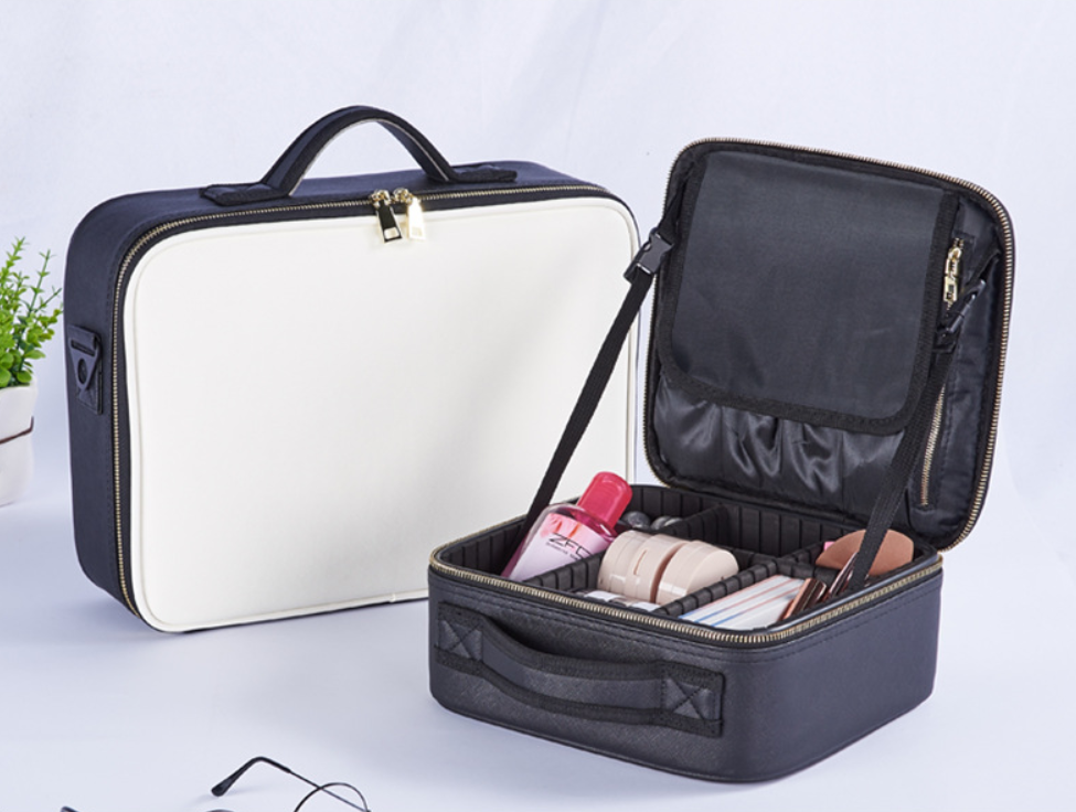 Spacious Multifunction Cosmetic Bag - Fashioinista