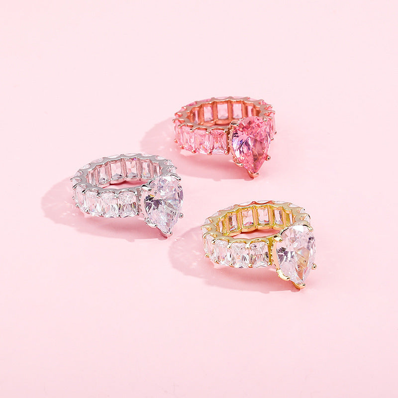 Luxury Fashion Iced Out Bling Water Drop Pinky Baguette Finger Rings For Girls Women Charm Engagement Jewelry Gifts