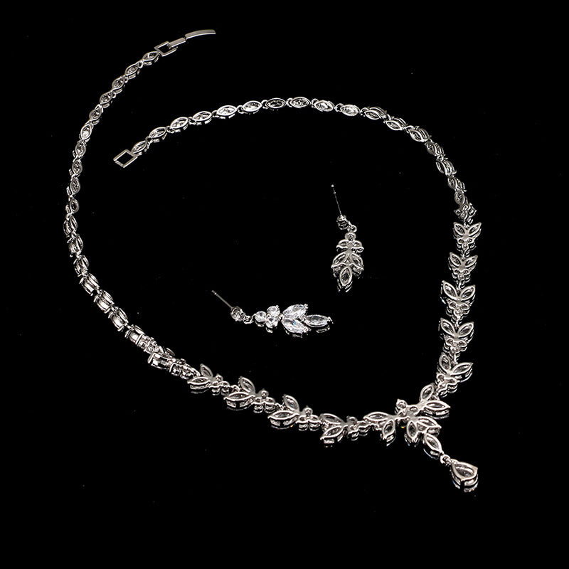 Personalized women's necklace with initials