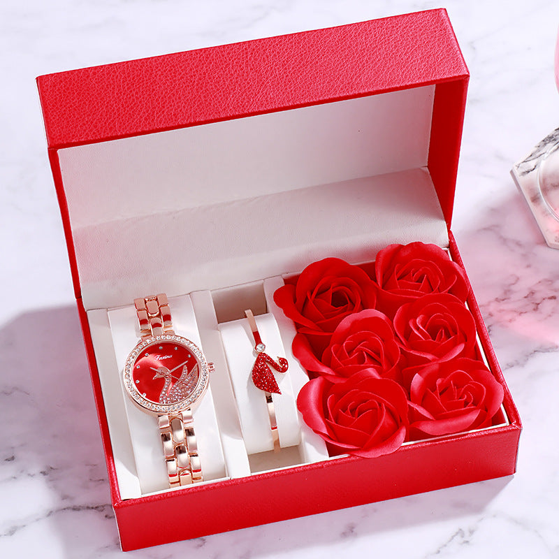 Valentine's Day gifts for ladies watches - Fashioinista