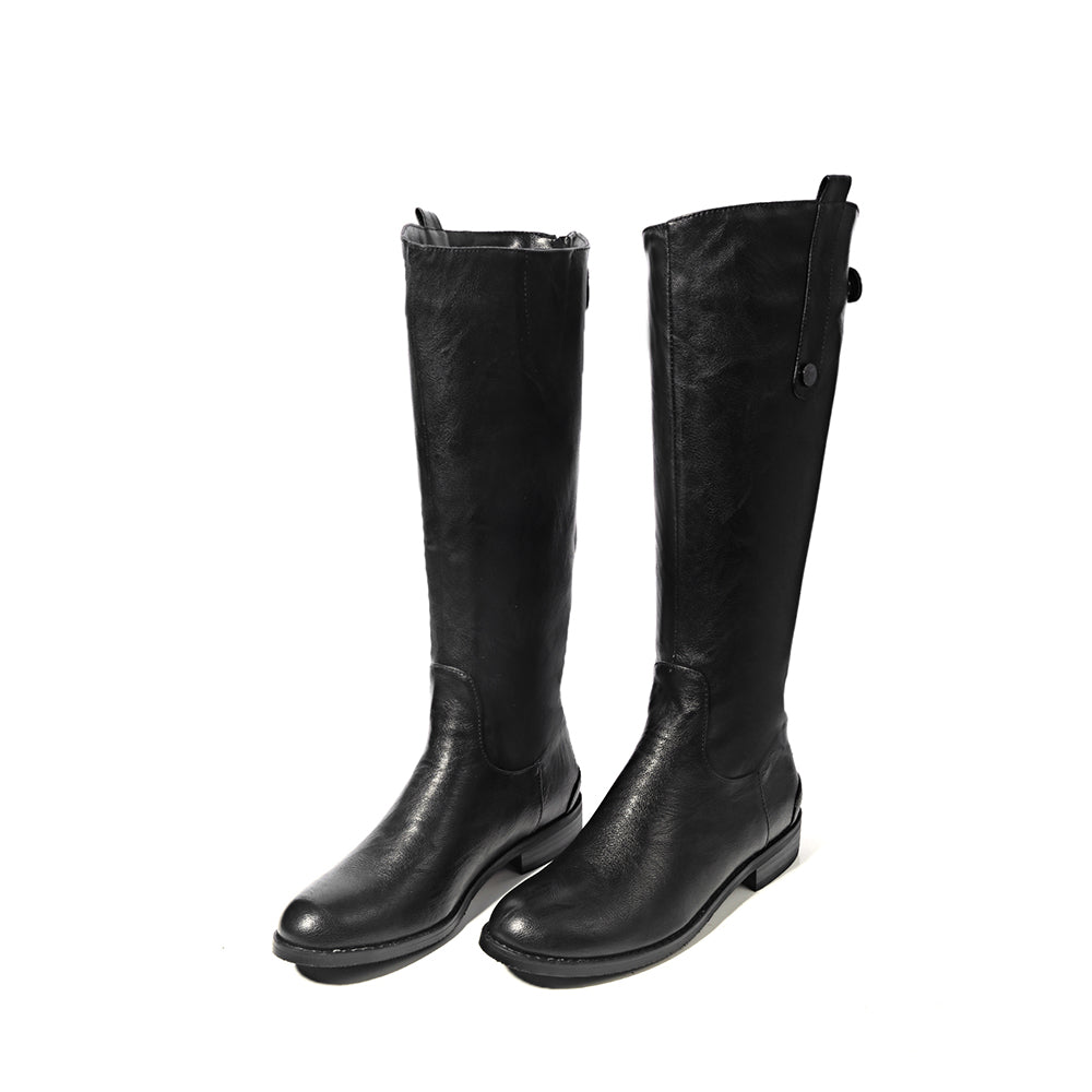 Contrasting color equestrian riding boots - Fashioinista