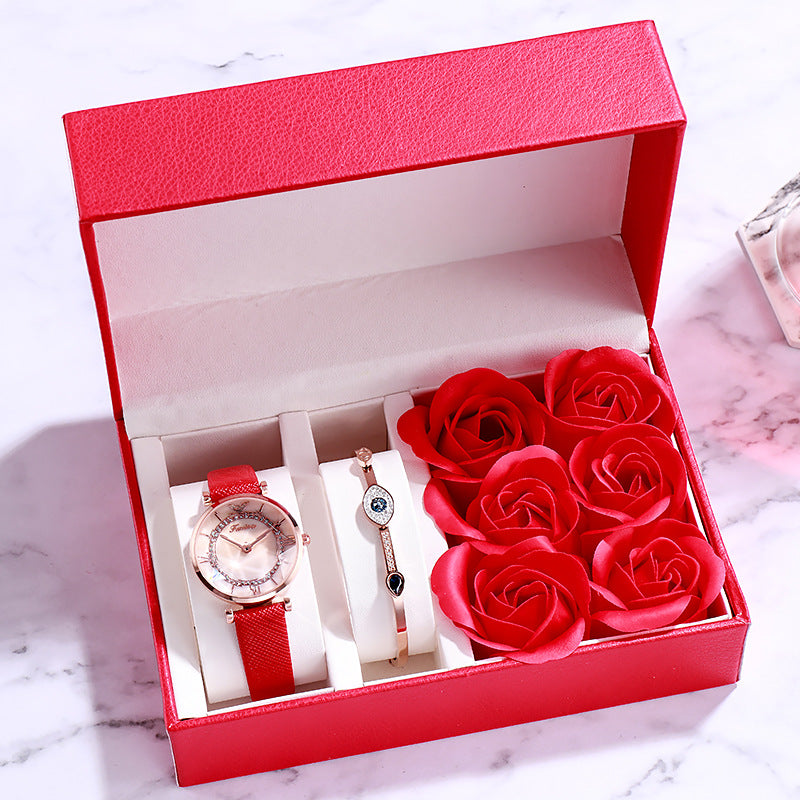 Valentine's Day gifts for ladies watches - Fashioinista