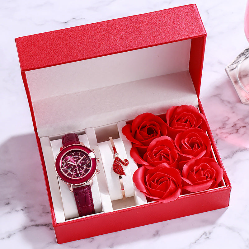 Valentine's Day gifts for ladies watches - Fashioinista