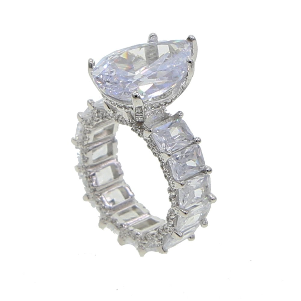 Luxury Fashion Iced Out Bling Water Drop Pinky Baguette Finger Rings For Girls Women Charm Engagement Jewelry Gifts