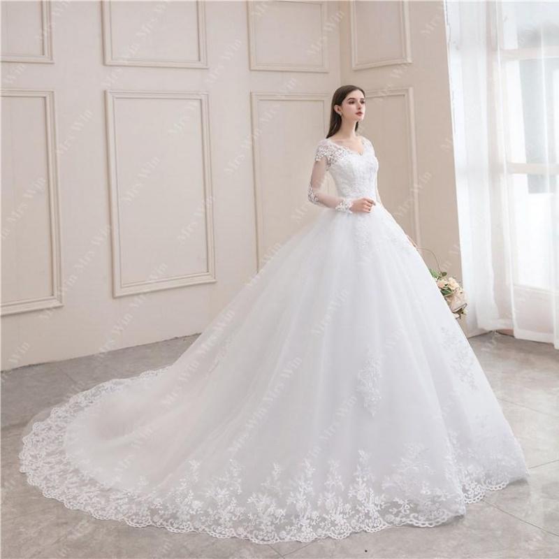 Luxury V-Neck Wedding Dress with Full Sleeves - Fashioinista