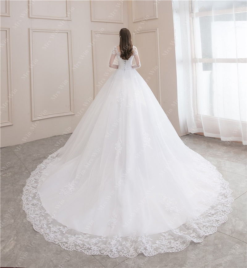 Luxury V-Neck Wedding Dress with Full Sleeves - Fashioinista