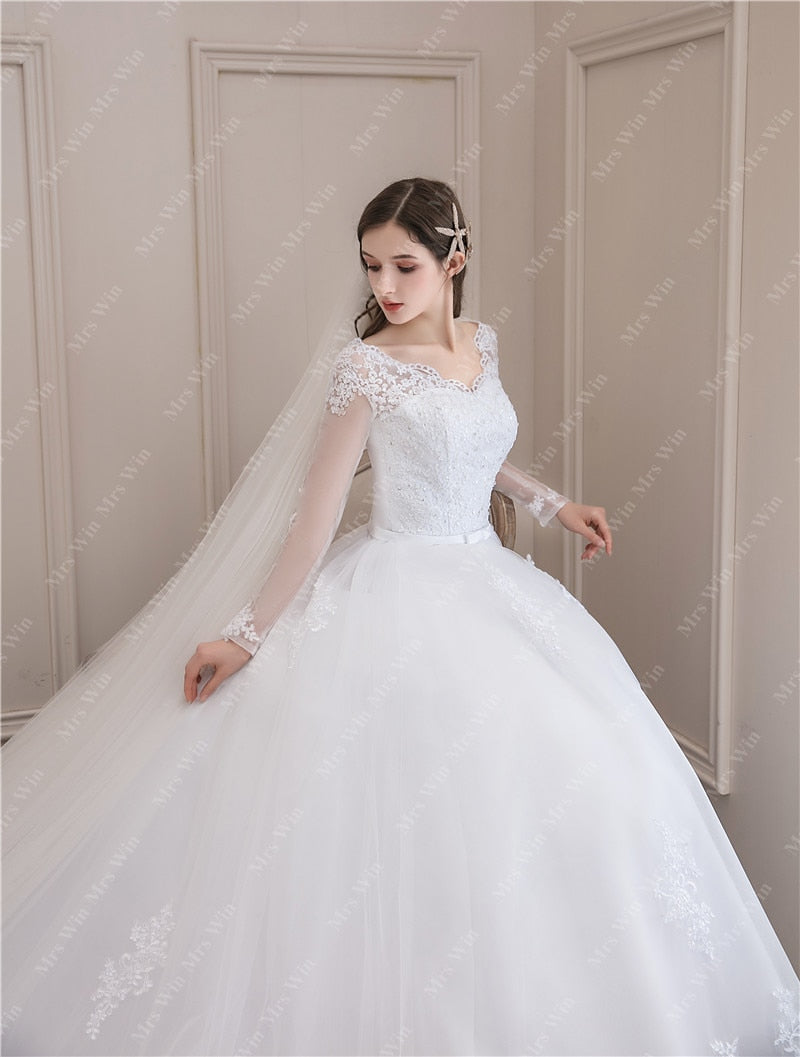 Luxury V-Neck Wedding Dress with Full Sleeves - Fashioinista