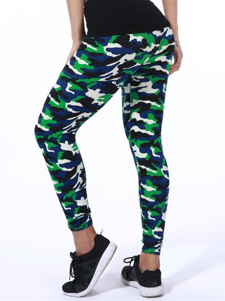 Stylish Camo Graffiti Leggings - Fashioinista