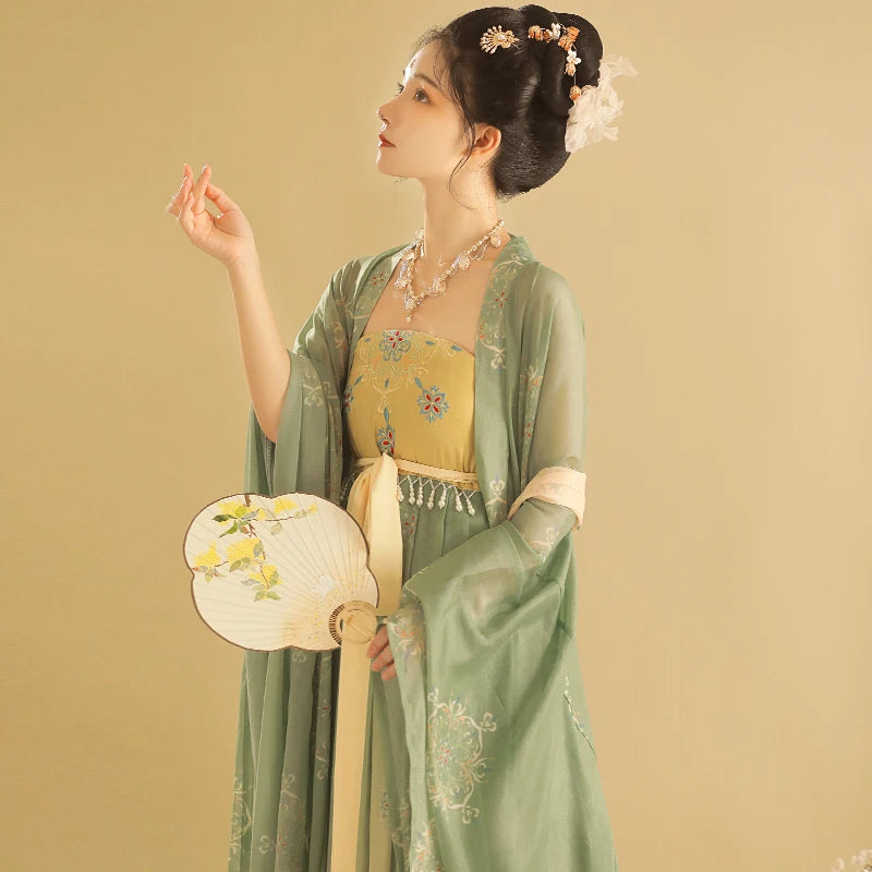 Elegant Chinese Hanfu Dress | Traditional Attire - Fashioinista