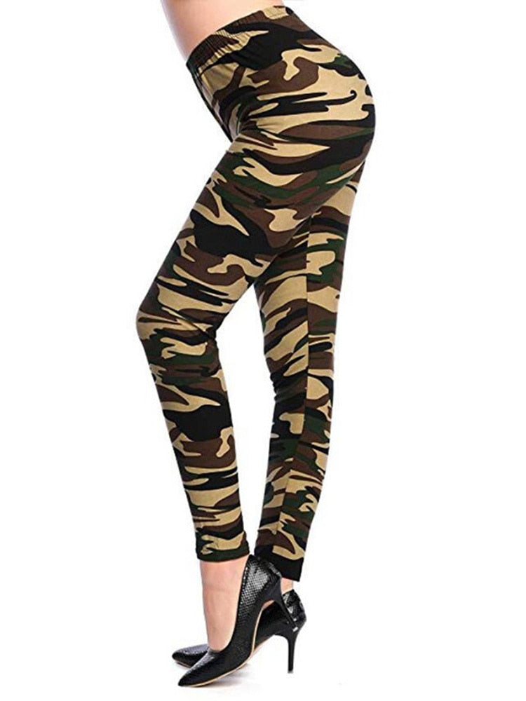 Stylish Camo Graffiti Leggings - Fashioinista