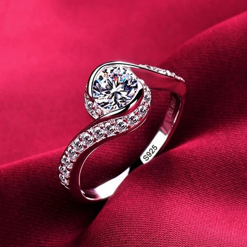 Eternal Sparkle: Zircon Wedding Ring - Fashioinista