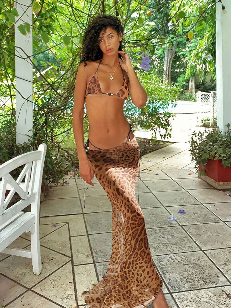 Sexy 3-Piece Bikini Set with Beach Skirt - Fashioinista