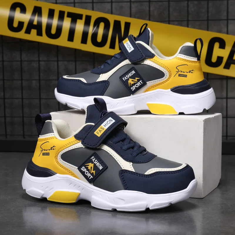 Boys breathable mesh running shoes with hook and loop strap - view 3