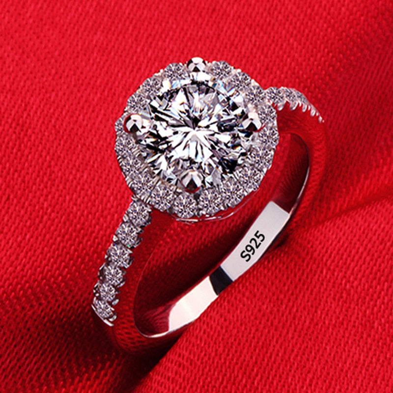 Eternal Sparkle: Zircon Wedding Ring - Fashioinista