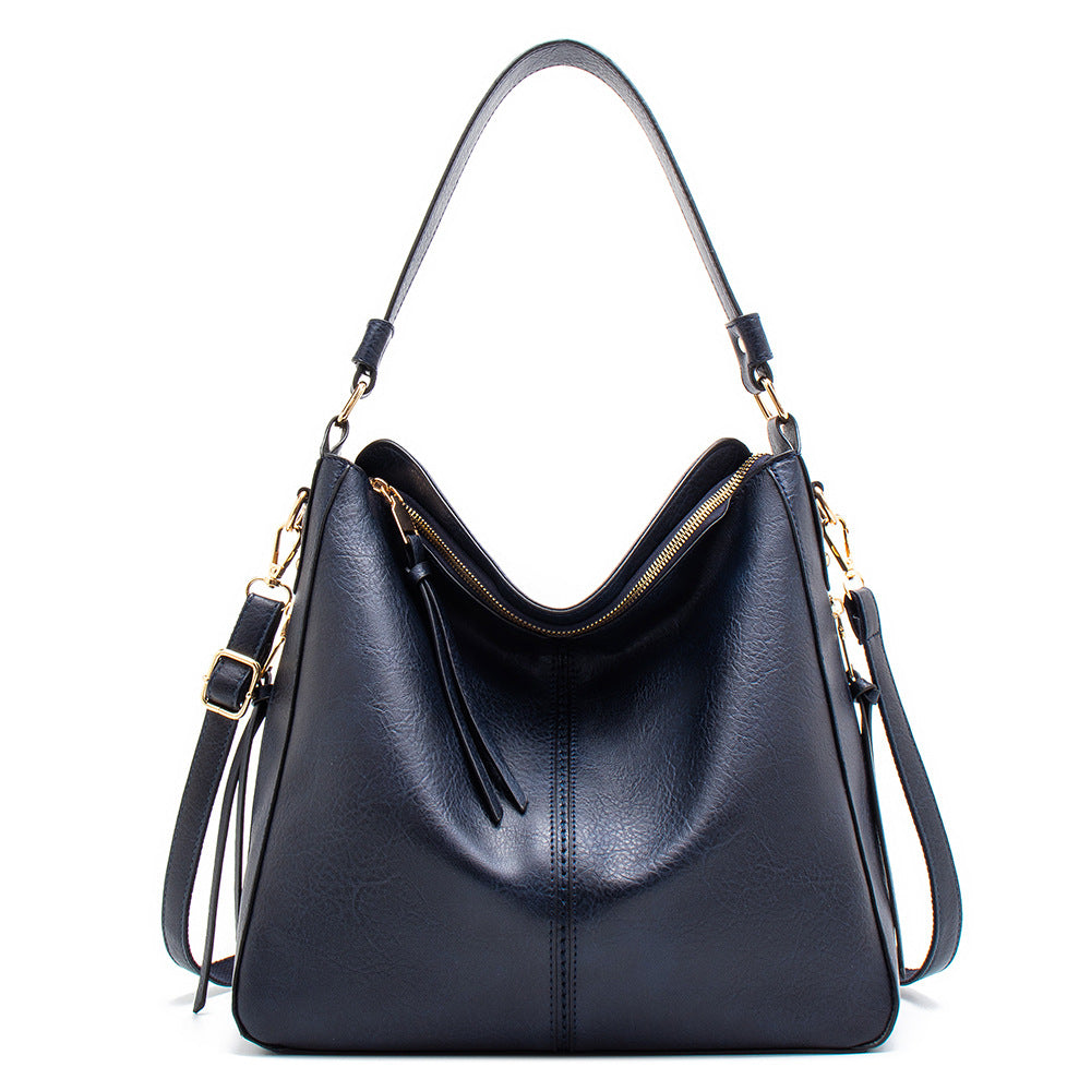 Effortless Elegance: Hobo Bags for Women - High Capacity Style - Fashioinista