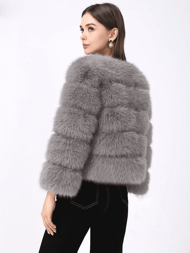 Mink Coat | Fluffy Faux Fur - Fashioinista